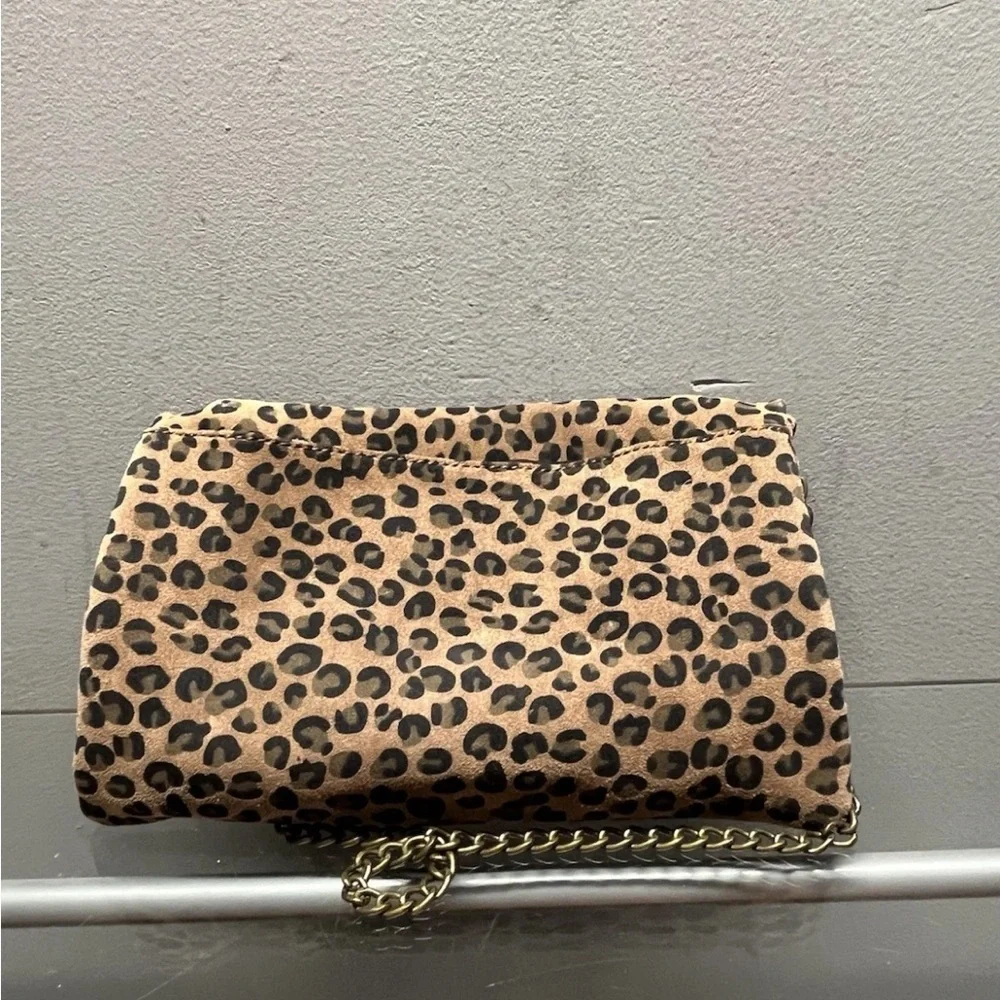 J Crew Leopard Print Chain Strap Clutch - Picture 6 of 8